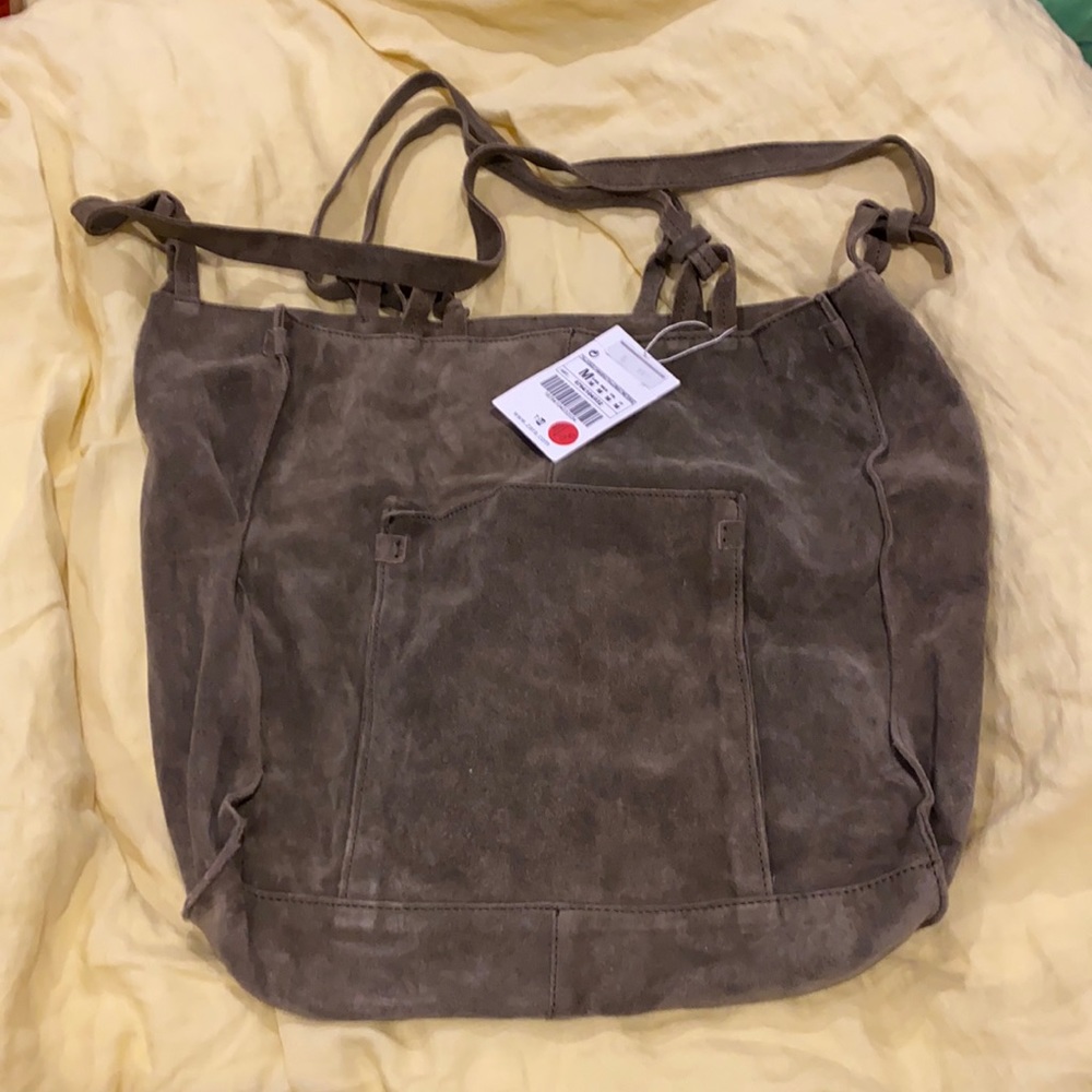 BNWT Zara olive coloured Suede bag with long messenger strap